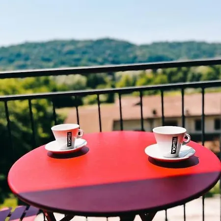 아파트 Bianchi &bianchi Casa Vacanza Laveno-mombello 라베노