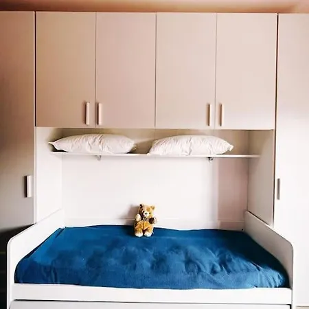 아파트 Bianchi &bianchi Casa Vacanza Laveno-mombello 라베노